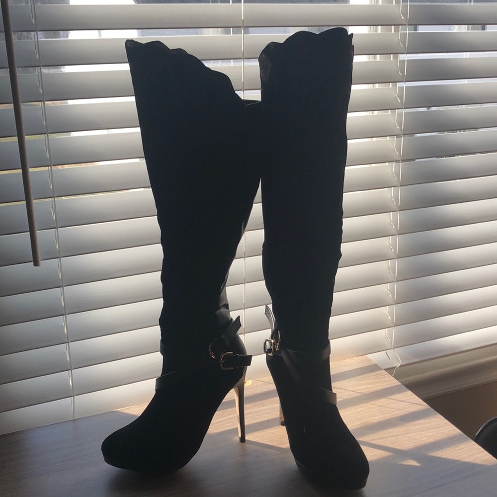 Black knee high boots